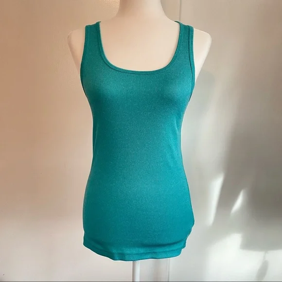 Reebok Ribbed Racerback Tanks (2) - Picture 7 of 13